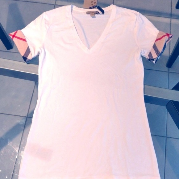 burberry v neck shirt